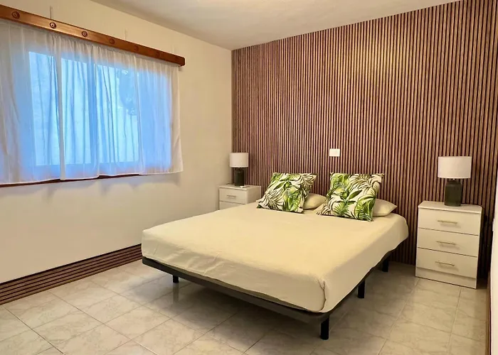 Vista Parcial Mar En Tenerife Sur