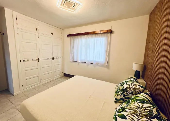 아파트 Vista Parcial Mar En Tenerife Sur *
