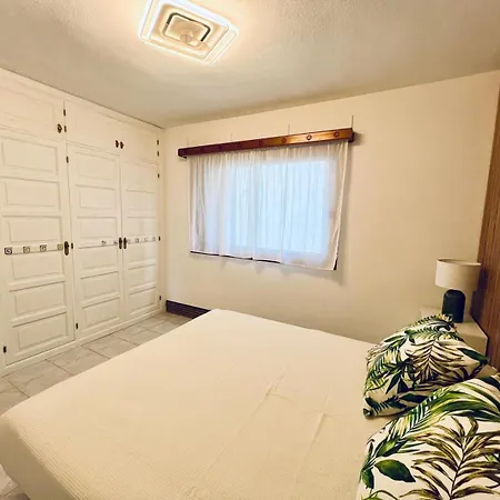 Lejlighed Vista Parcial Mar En Tenerife Sur *