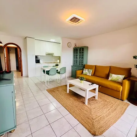 Vista Parcial Mar En Tenerife Sur *